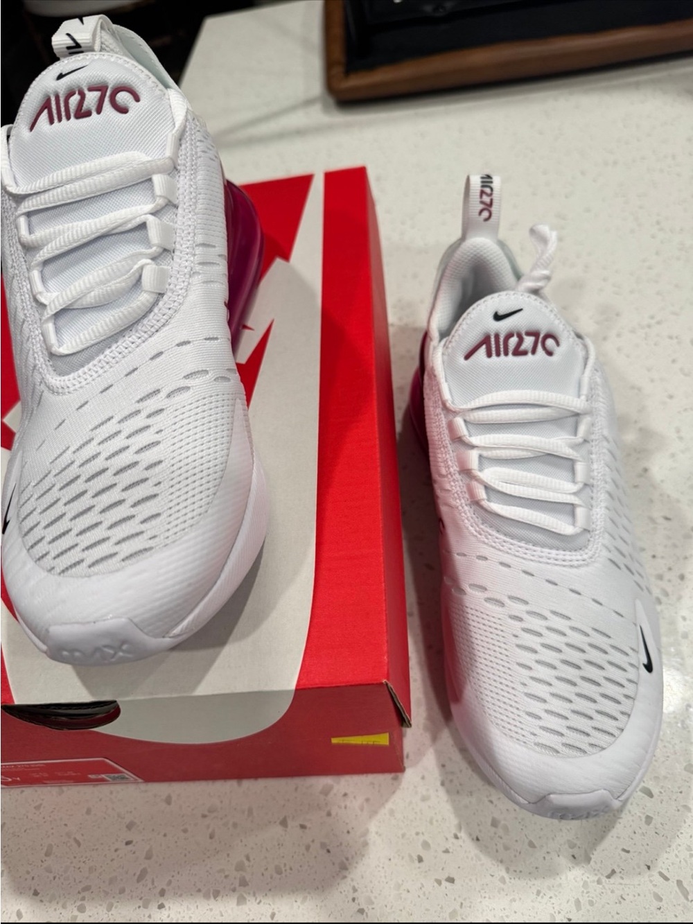 Brand new Nike Air 270 white pink shoes youth 7Y  or women 8.5